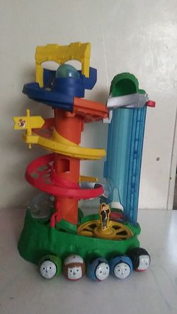 thomas the train ball rolling coaster