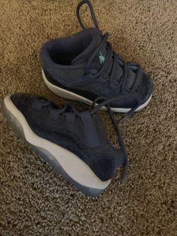 Nike Jordan Retro 11 Toddler size 6 with box