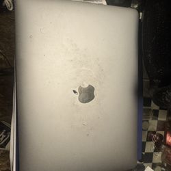 MacBook Pro 13 Inch 2017 