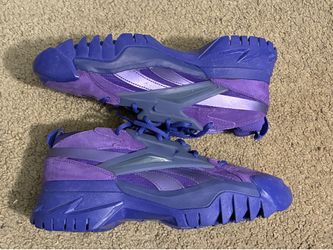 Reebok x Cardi B Club C V2 size 9.5 Women’s