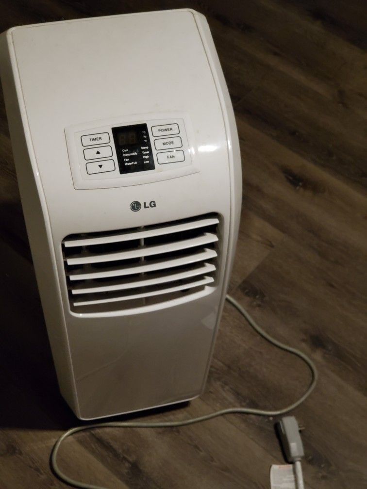 Portable Air Conditioner LG LP0814WNR 8000 BTU