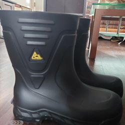 Shoes for crew Rubber Boots