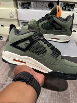 Air Jordan 4 retro size 7.5