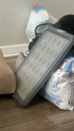 Dog pad holder