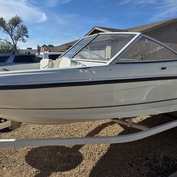 Bayliner Boat