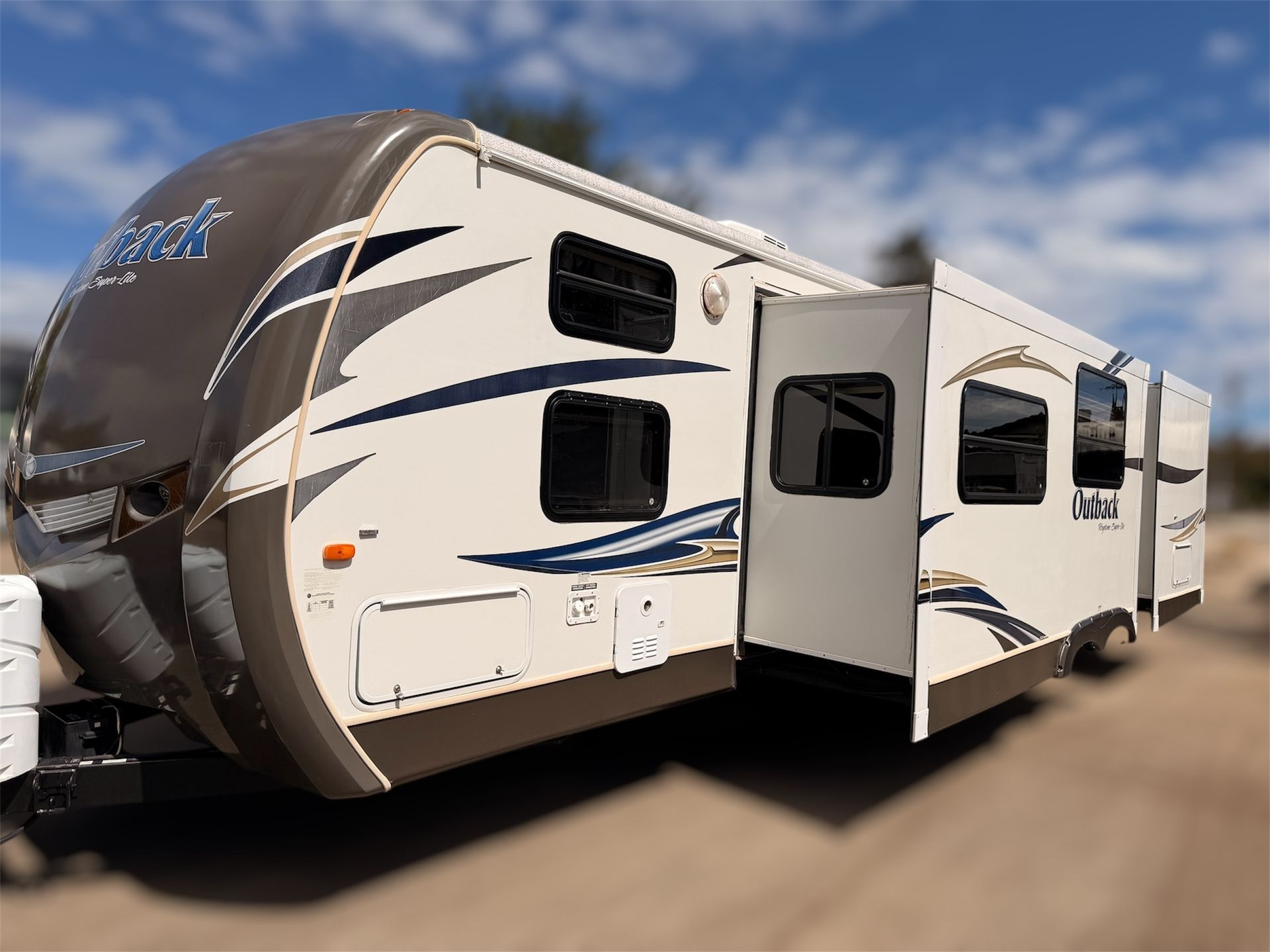 2012 Keystone Outback Super Lite 