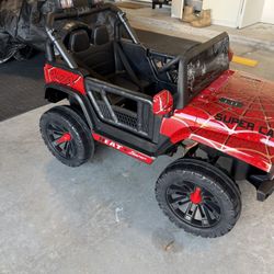 Spider Ride On Truck Car for Kids Electric UTV with Parental Remote Control, LED Lights, 3 Speeds