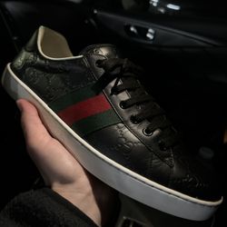 Gucci Shoes Men’s ‘Black Logo’