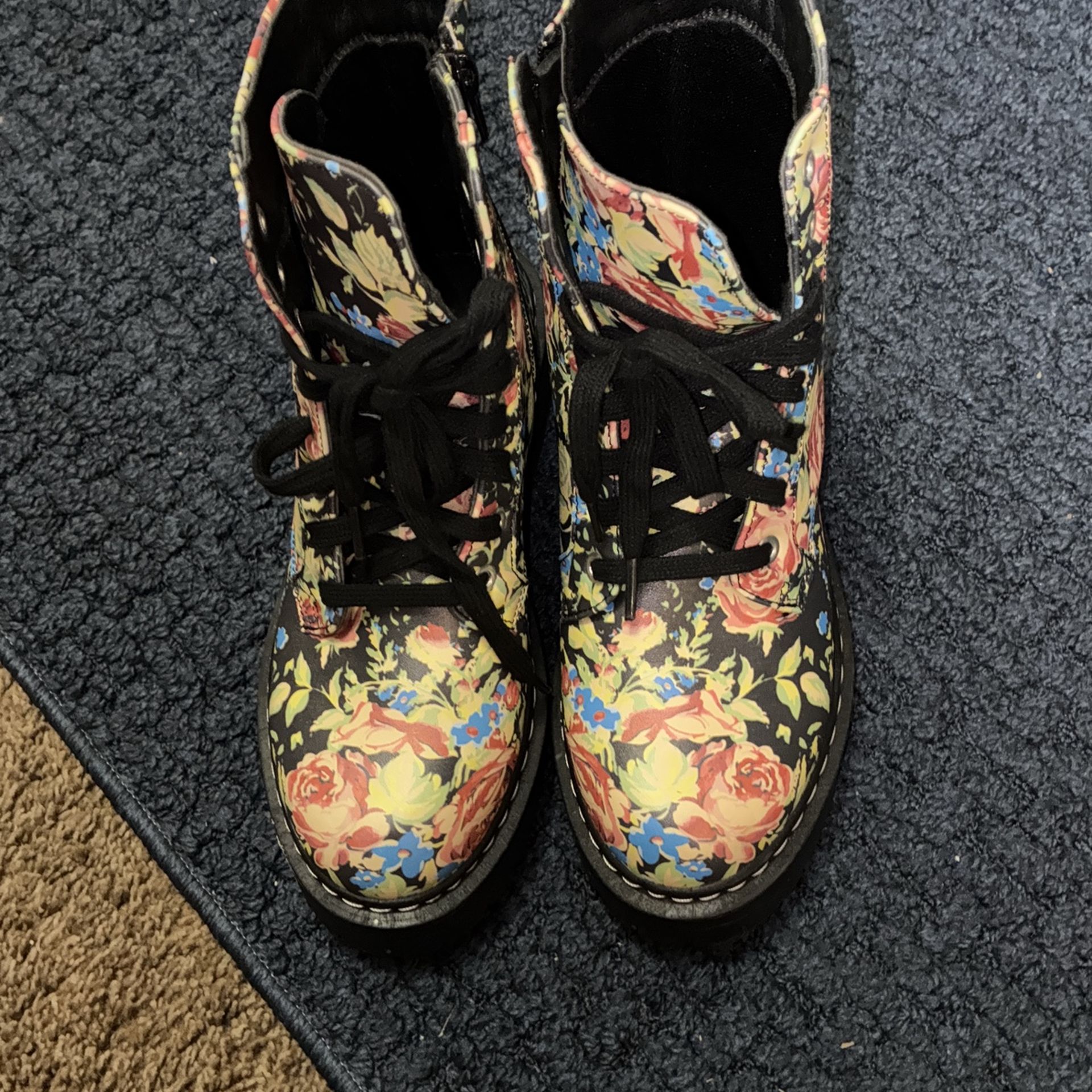 Floral Boots 