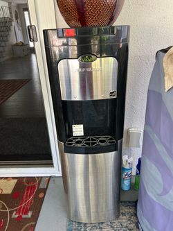 Water dispenser