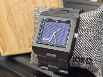 Jord Delmar Sandelwood/Carbon Fiber Watch