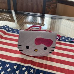 HELLO KITTY PURSE