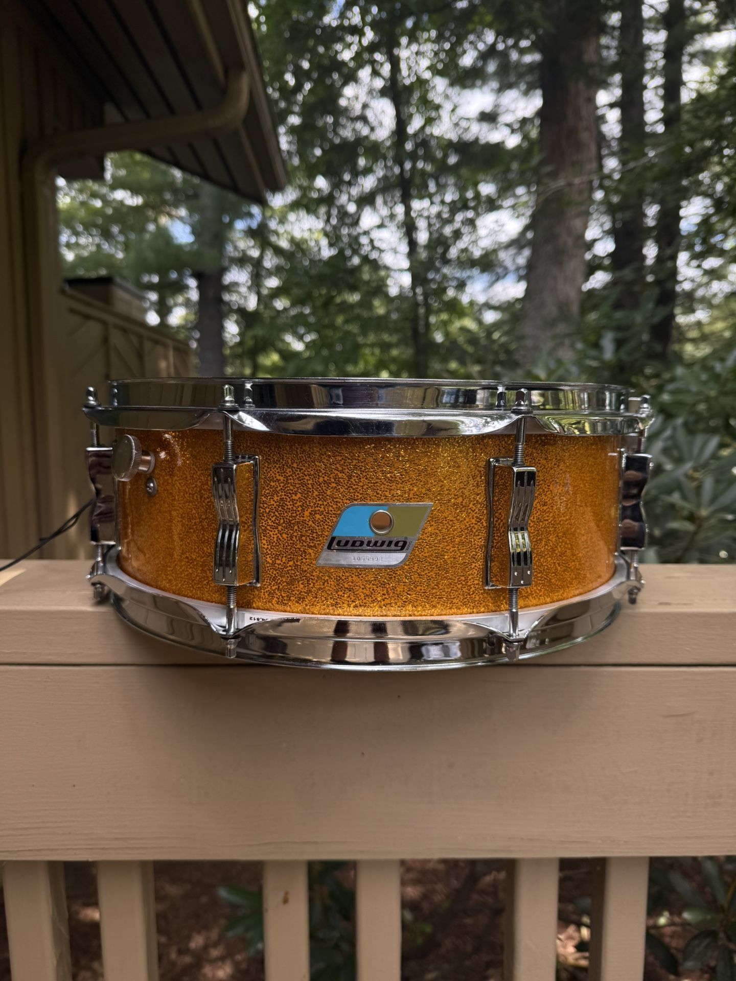 LUDWIG Vintage 70s 5x14 Snare Drum Gold Sparkle 3-ply Maple 8-lug