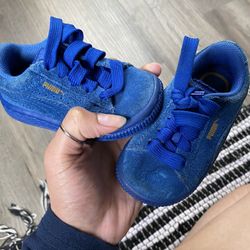 Blue Pumas