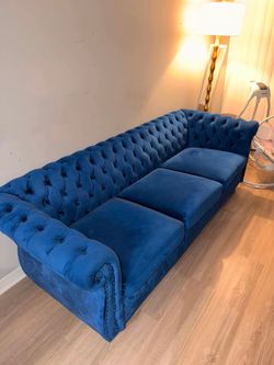 SOFÁ AZUL TERCIOPELO