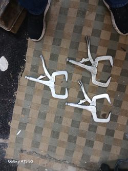 3/ Pear Of Vise Grips R11