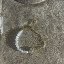 Women’s Half Pearl Clover Bracelet !!!! 