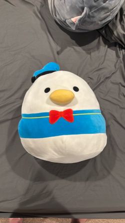 Donald Duck squishmallow
