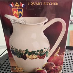 5 Quart  Pitcher  NEW