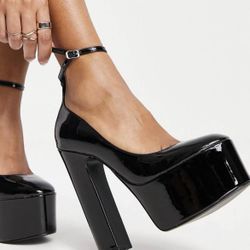 Madden Girl Dion Pumps