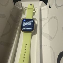 Apple Watch Series 11 46mm Gold Titanium 