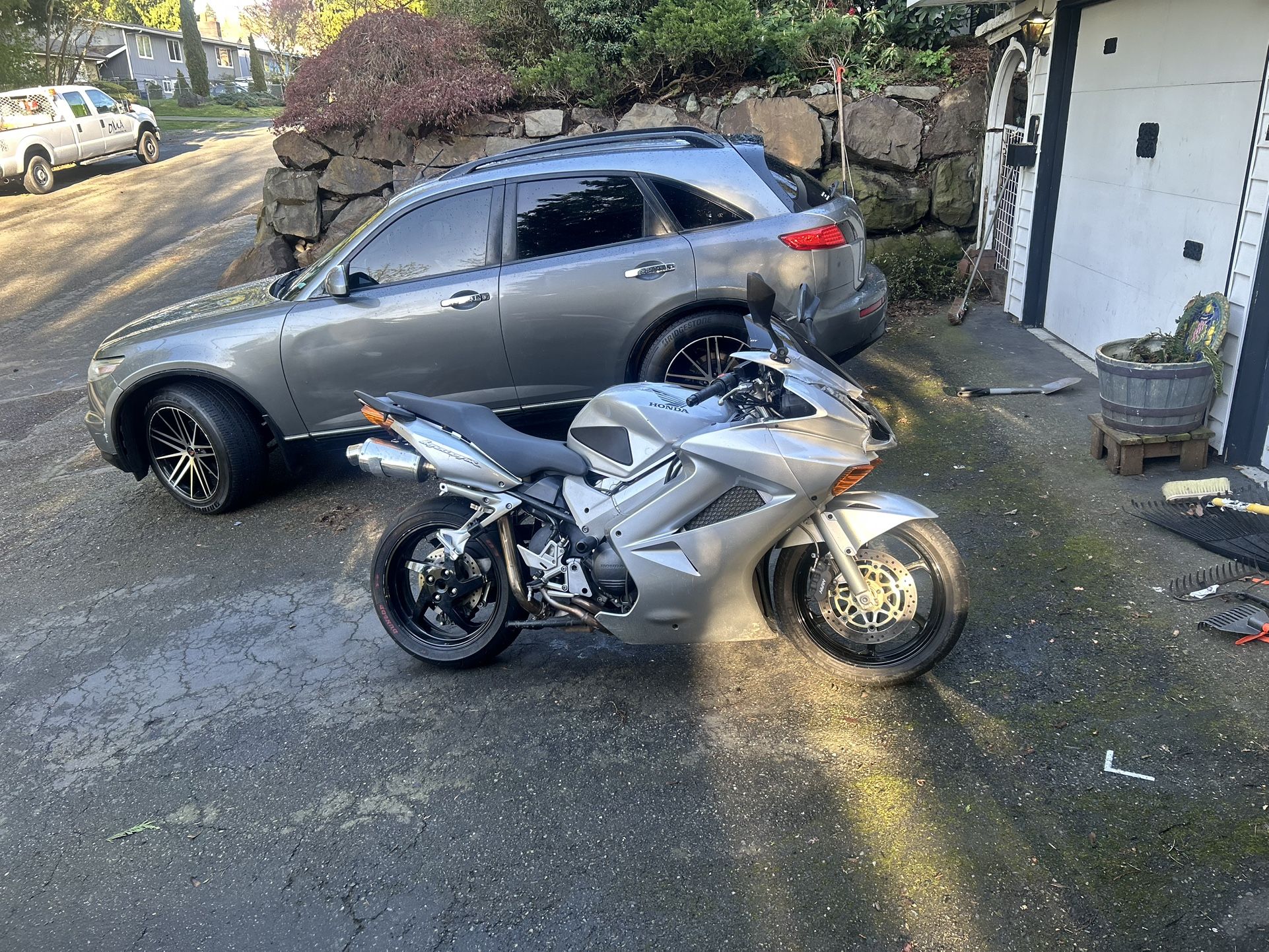 2003 VFR 800