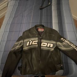 Icon Leather Daytona Jacket XL