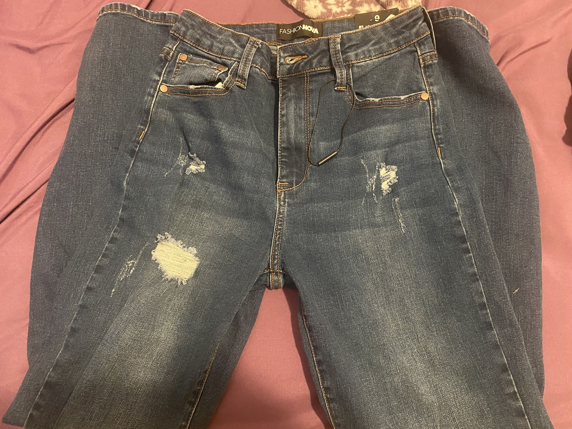 Fashion Nova Jeans 