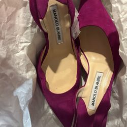 pink heels