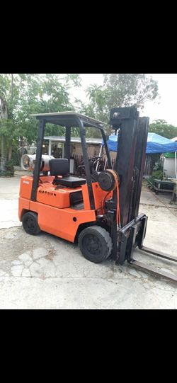 Datsun Forklift 4200 Pound Capacity