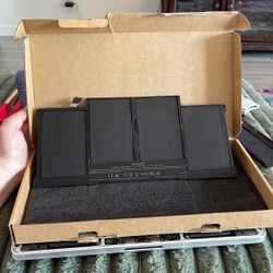 New MacBook Air Battery Replacement A1496/A1405/A1377