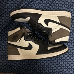 Air Jordan 1 High Mocha
