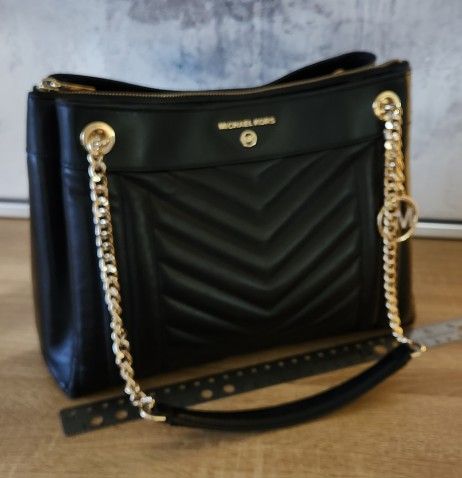 Michael Kors Medium Black / Gold MK Logo Leather Satchel Purse [Gold Hardware]