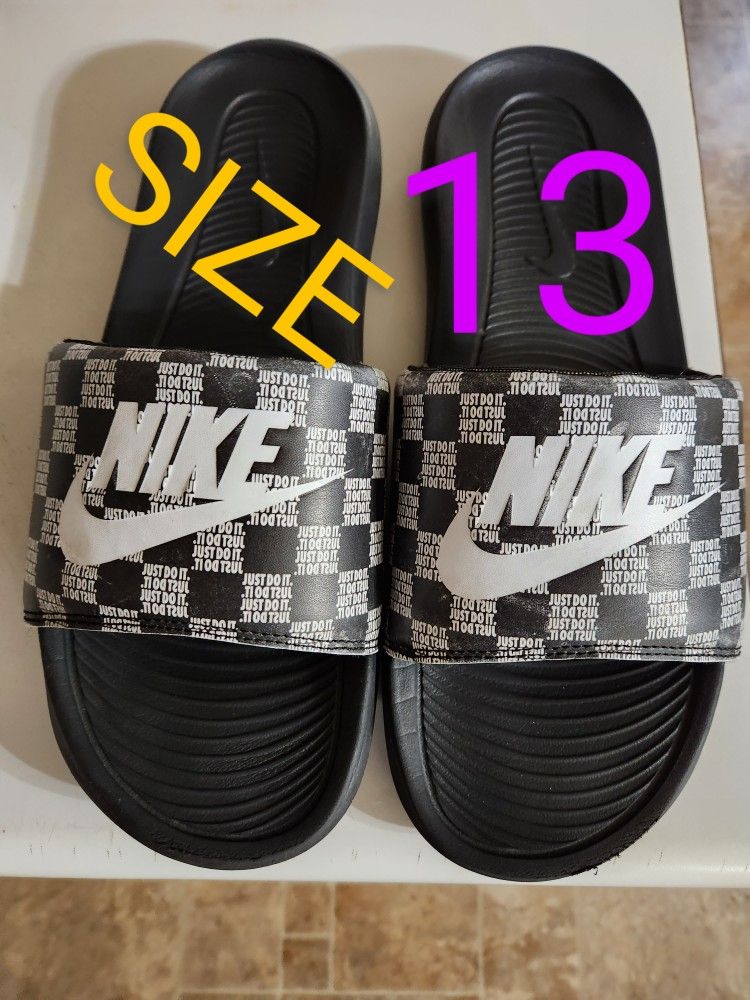 Nike Slides Size 13