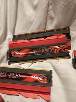 G.Skill TridentX Series DDR3