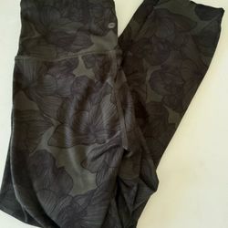 Cute leggings S
