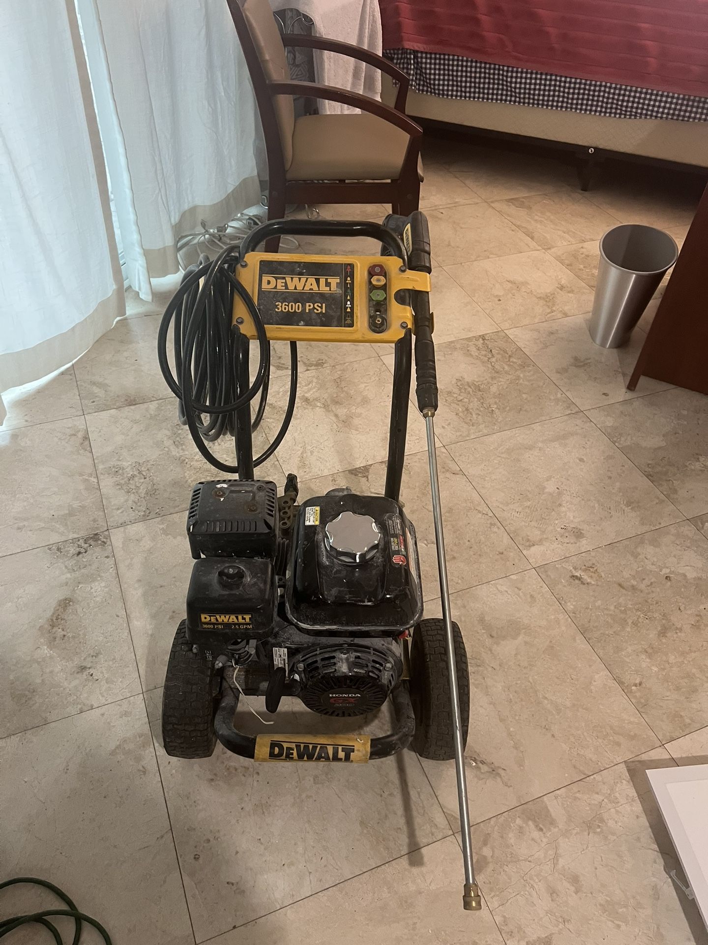 POWER WASHER LIKE NEW 3.600PSI