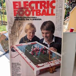 1970's Electric Football Game