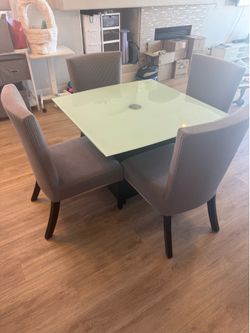 Tempered extendable dining table chairs and barstools