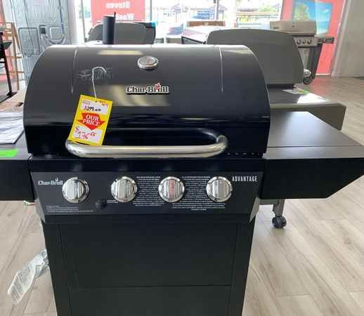 Brand New Black Char-Broil BBQ Grill 38 J