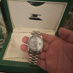 Luxury Men’s Watch 