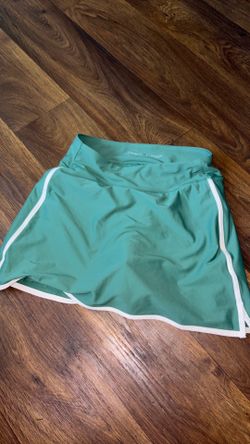 small skirt