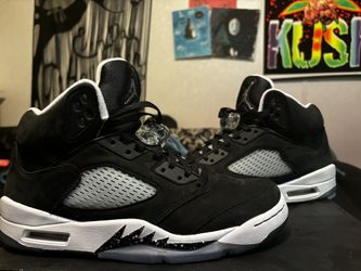 Retro 5 Jordans 8.5