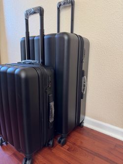 Black Hard Shell Spinner Luggage Set of 2