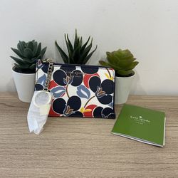 New Kate Spade ♠️ Floral Card Holder Wallet