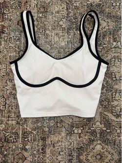 Women’s workout top