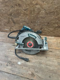 MAKITA Circular Saw