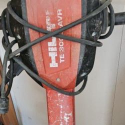 Hilti Te 3000 Avr Jackhammer 
