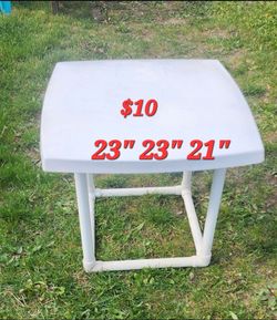 Outdoor table