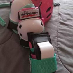 Wipeout 3-pack includes wrist guards, knee pads, and elbow pads  with helmet